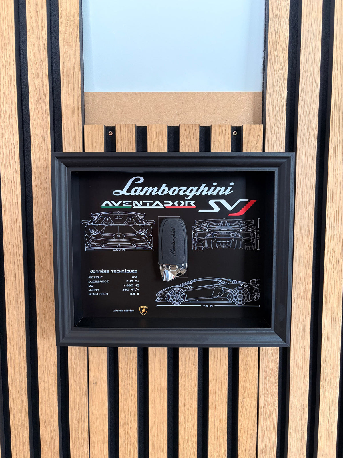 LAMBORGHINI