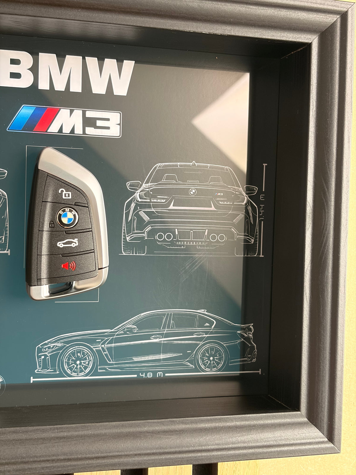 Cadre avec clé décorative de BMW M3 G80