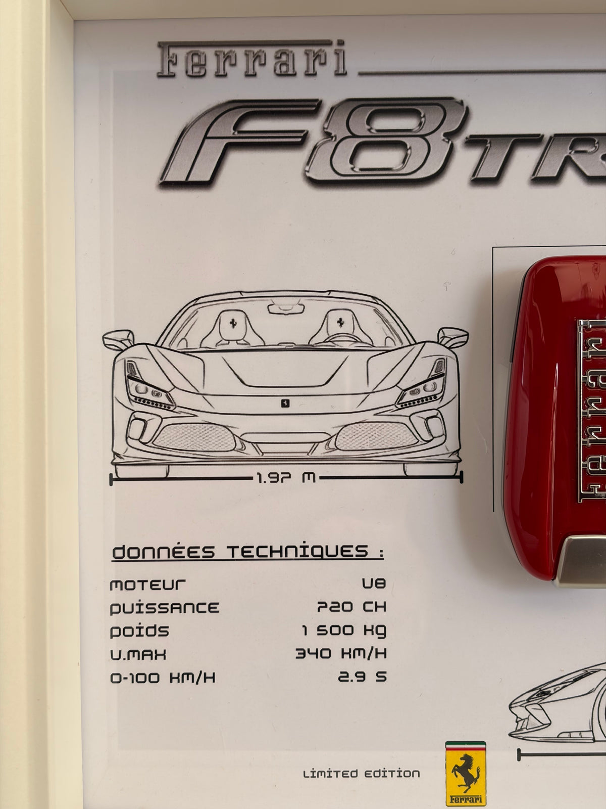 Cadre avec Clé Décorative de Ferrari F8 Tributo