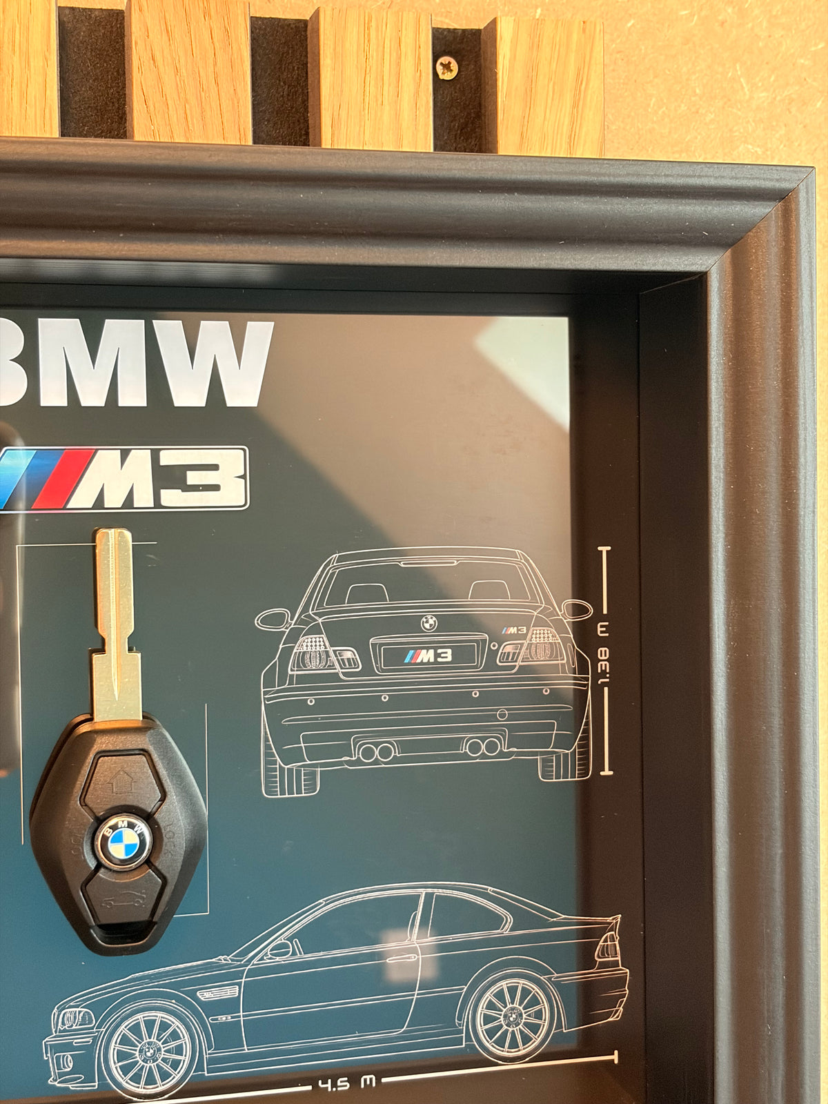 Cadre avec clé décorative de BMW M3 E46