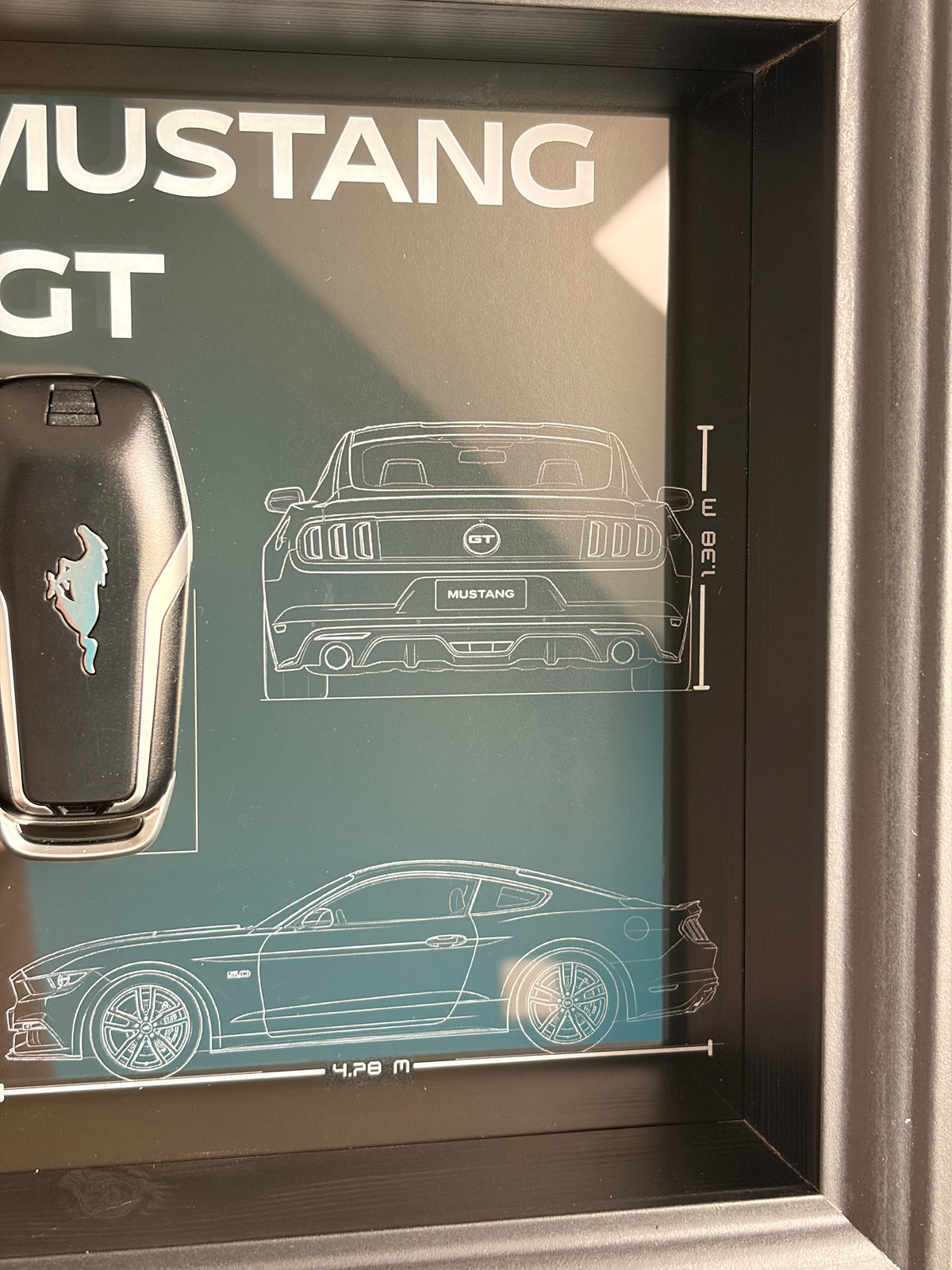 Cadre avec clé décorative de Ford Mustang