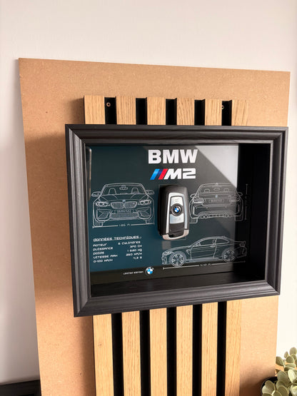 Cadre avec clé décorative de BMW M2 F87