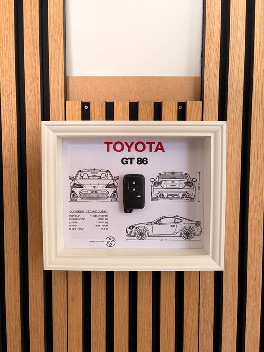 Cadre avec clé décorative de Toyota GT86