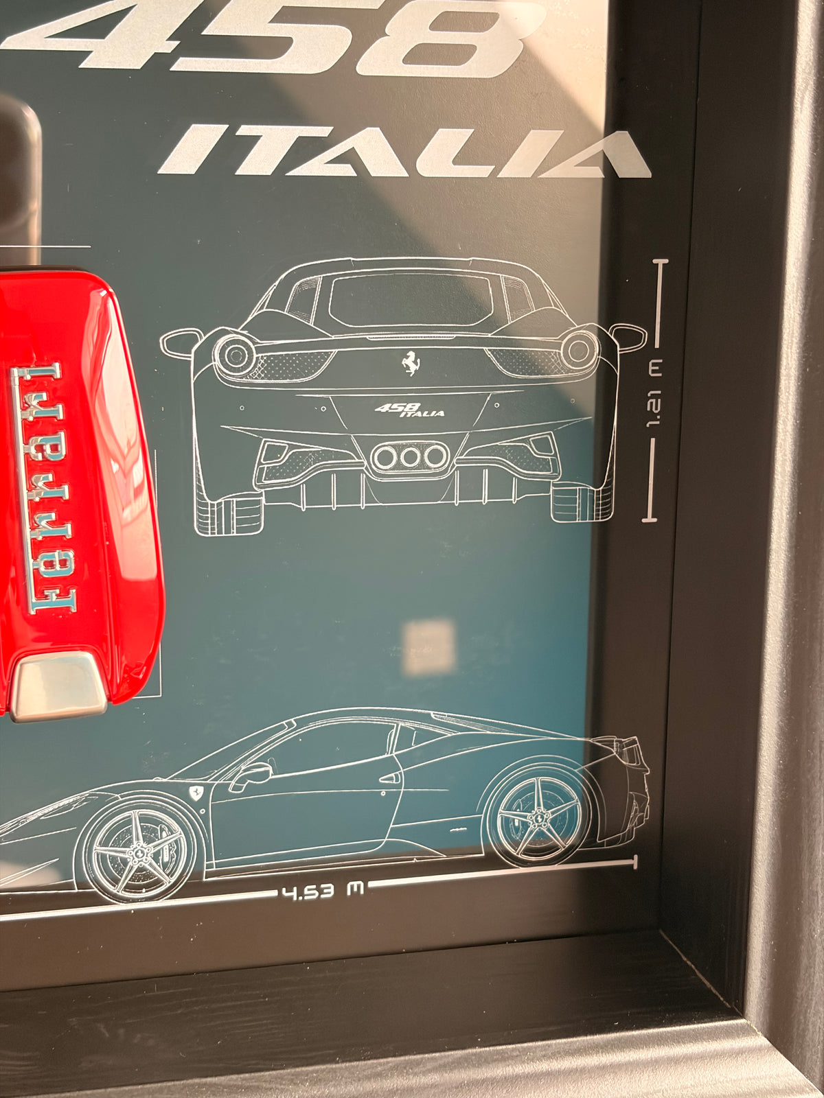 Cadre avec Clé Décorative de Ferrari 458 Italia