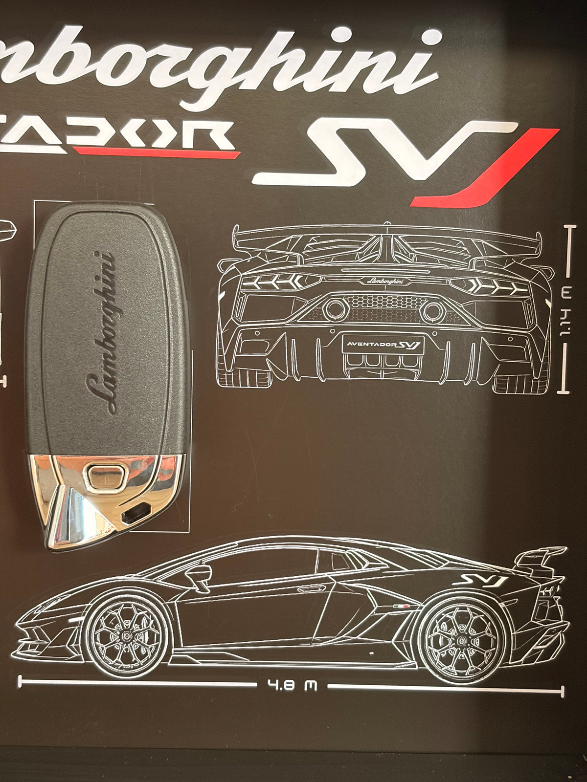 Cadre avec clé décorative de Lamborghini Aventador SVJ