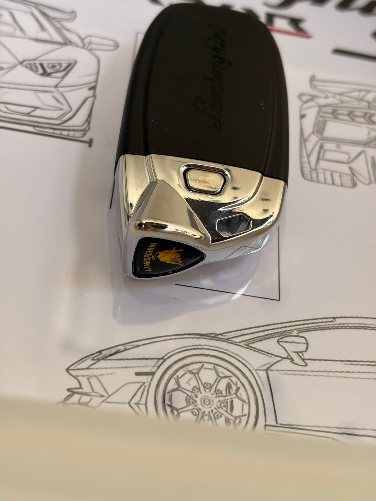 Cadre avec clé décorative de Lamborghini Aventador SVJ