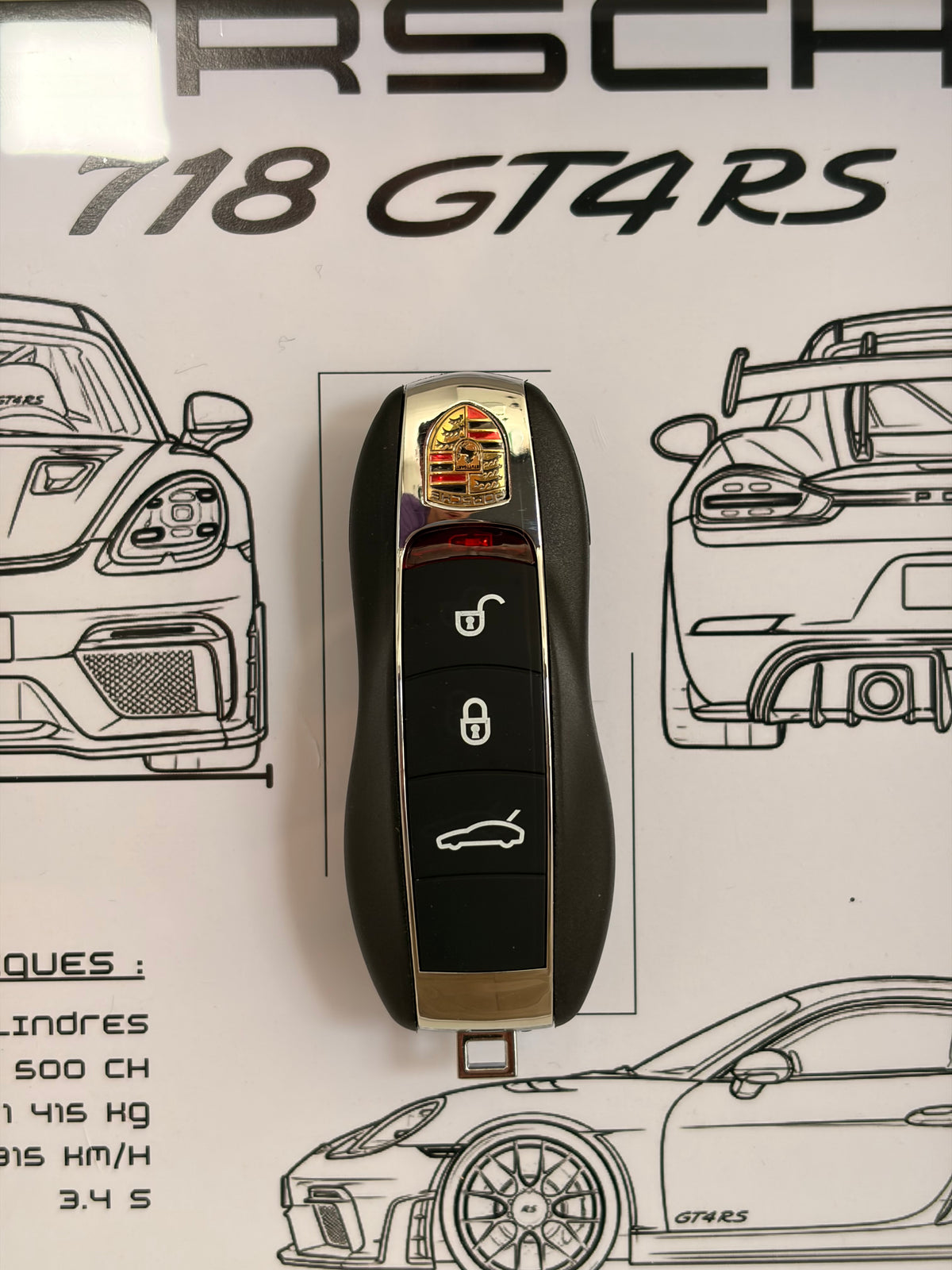 Cadre avec clé décorative de Porsche 718 GT4 RS
