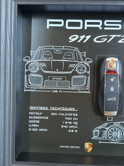 Rahmen mit dekorativem Schlüssel des Porsche 911 GT3 RS