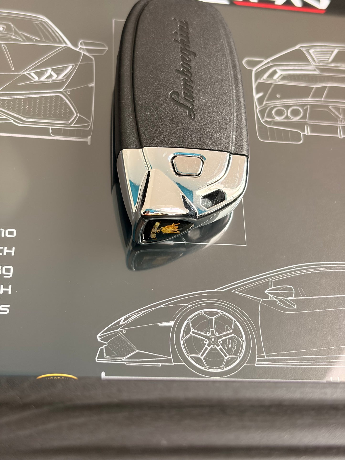 Cadre avec clé décorative de Lamborghini Huracan