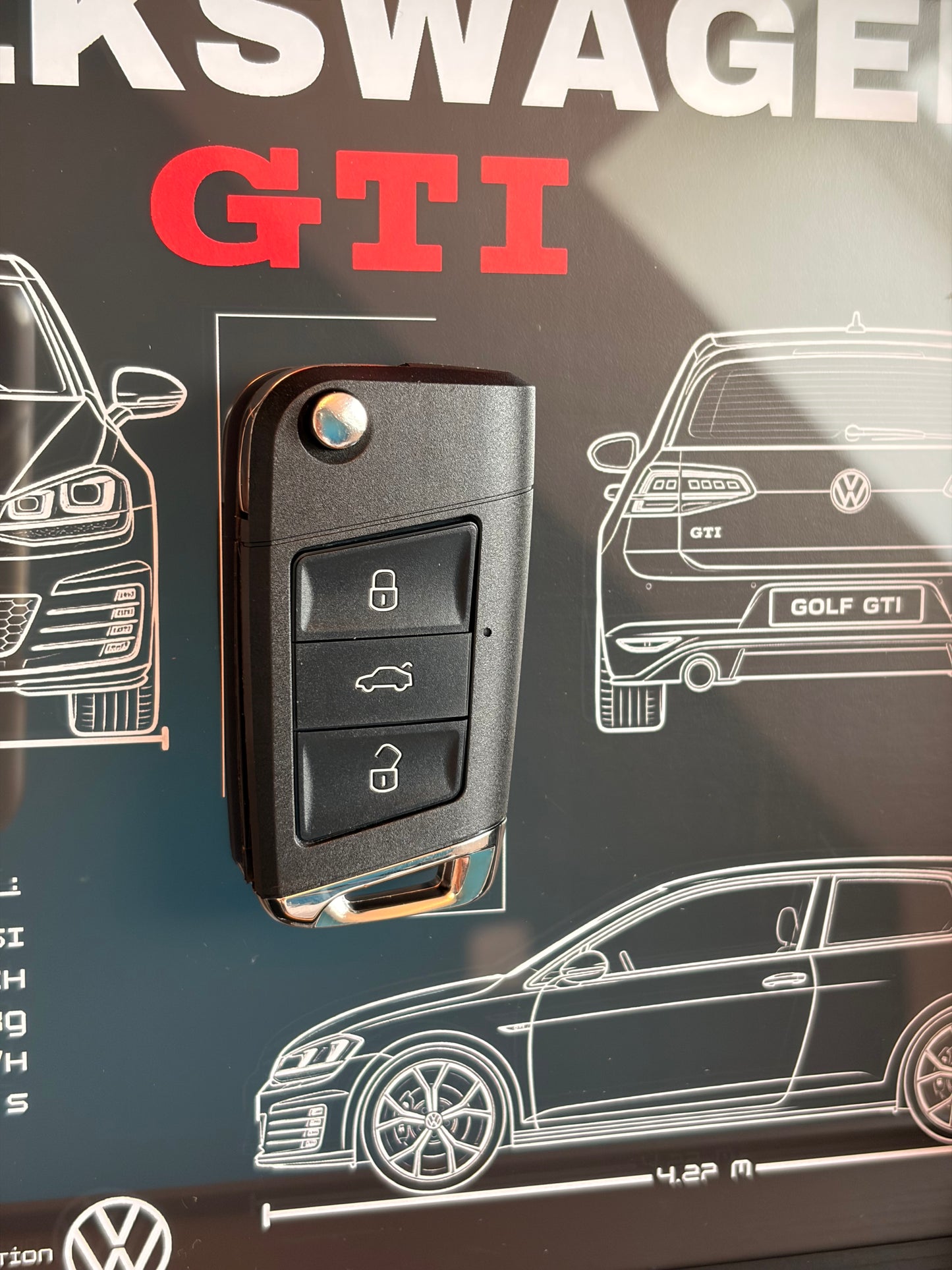 Frame with decorative Golf 7 GTI key